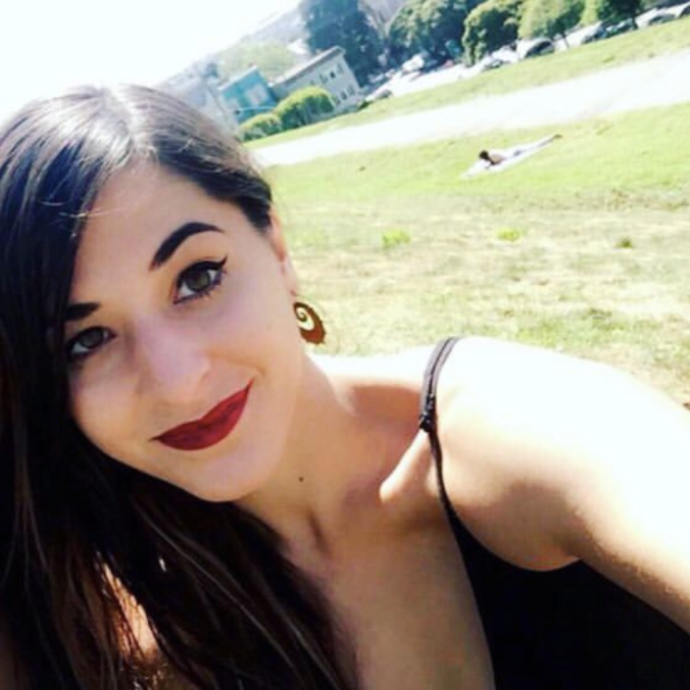 Meet your Posher, Julie